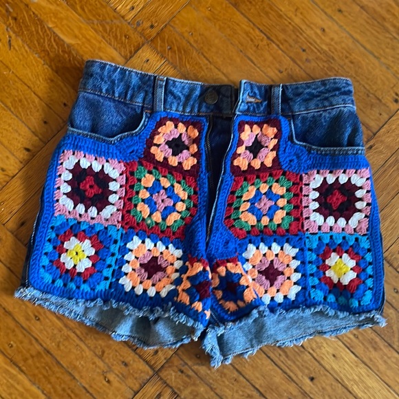 FARM Rio Pants - Farm Rio Ultra High-Rise Crochet Denim Shorts